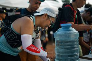 BIB: 
                            <button type="button" onclick="openModal(25266671)" class="btn btn-primary btn-sm float-right btn-popup" data-toggle="modal" data-target=".modal-high-quality">
                        <i class="fas fa-shopping-cart"></i> Add to Cart
                    </button>
                                            <button type="button" onclick="isThisMe(25266671, true)" class="btn btn-success btn-sm float-right btn-popup btn-isme hidden" data-toggle="tooltip" data-placement="bottom" title="นี่คือรูปของคุณใช่ไหม คลิกที่นี่เพื่อเอาเข้าอัลบั้ม">
                        <i class="fas fa-plus"></i> Add to album
                    </button>
                    <button type="button" onclick="isThisMe(25266671, false)" class="btn btn-warning btn-sm float-right btn-popup btn-isnotme hidden">
                        <i class="fas fa-ban"></i> Remove from album
                    </button>